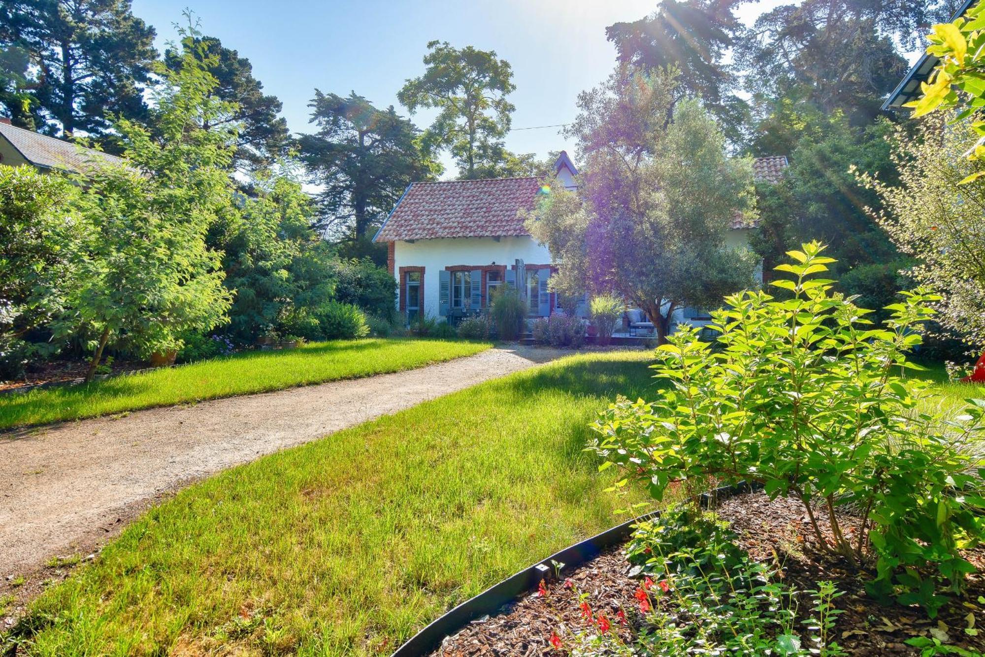 Villa Traditionnelle Pour 8 - 550M De La Plage Noirmoutier-en-l'Ile Exterior photo