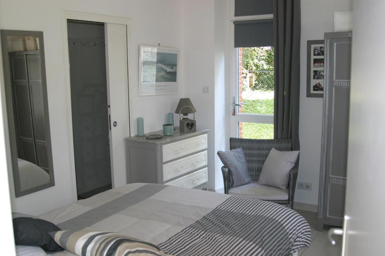 Villa Traditionnelle Pour 8 - 550M De La Plage Noirmoutier-en-l'Ile Exterior photo